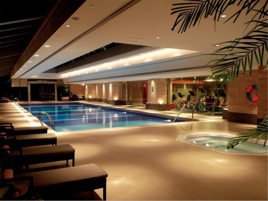 Parkline Century Park Hotel Shanghai Extérieur photo